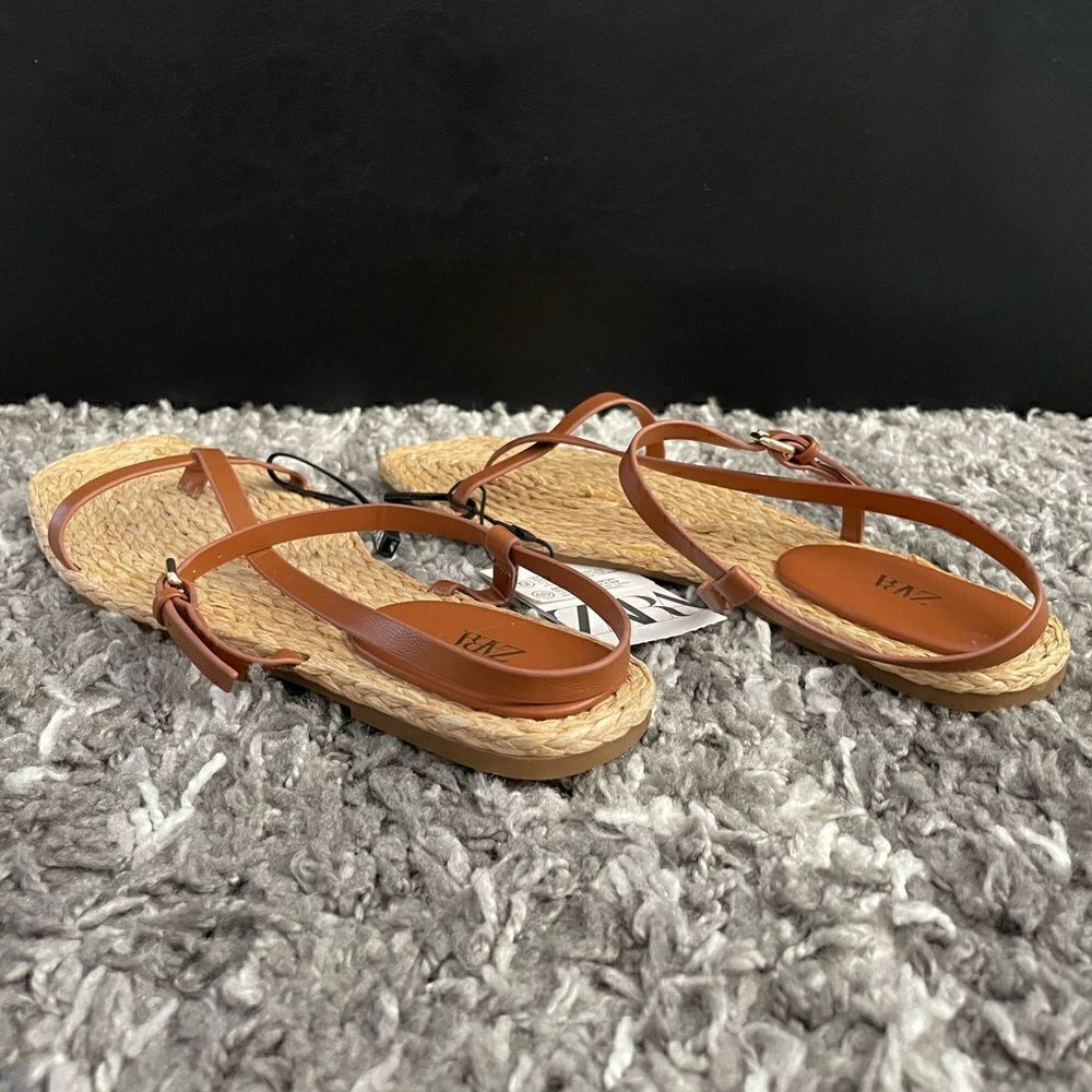 NWT Zara Leather Strap Flat Sandals - Picture 8 of 11